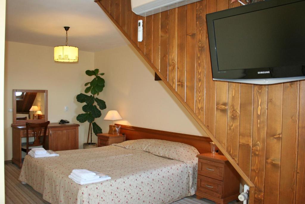 Family Hotel Zora 라즐로그 객실 사진